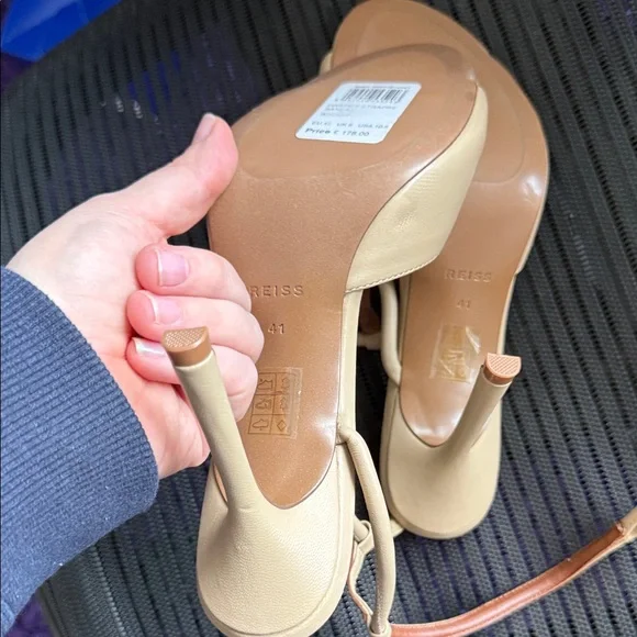 Reiss Brand new/never worn Tan Women's Heels - Picture 5 of 5